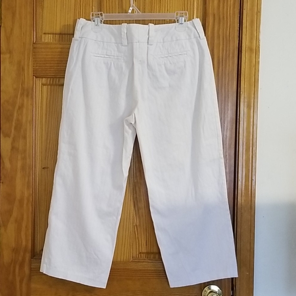 IZ Byer California White pinstripe Capri - Picture 2 of 5